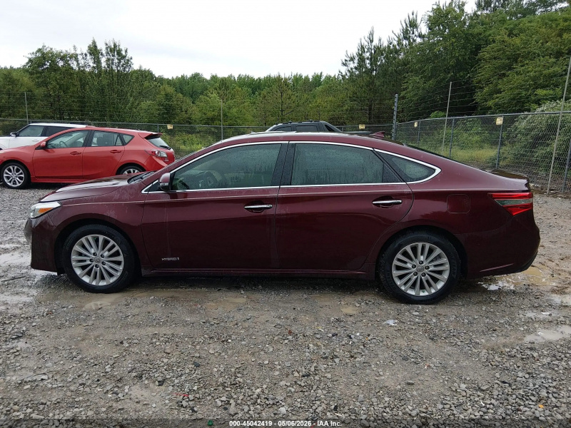 Toyota Avalon Hybrid Limited 2014 Maroon 2.5L