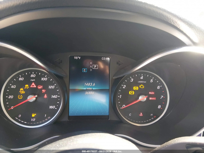 Mercedes-Benz C 300 2019 Silver 2.0L