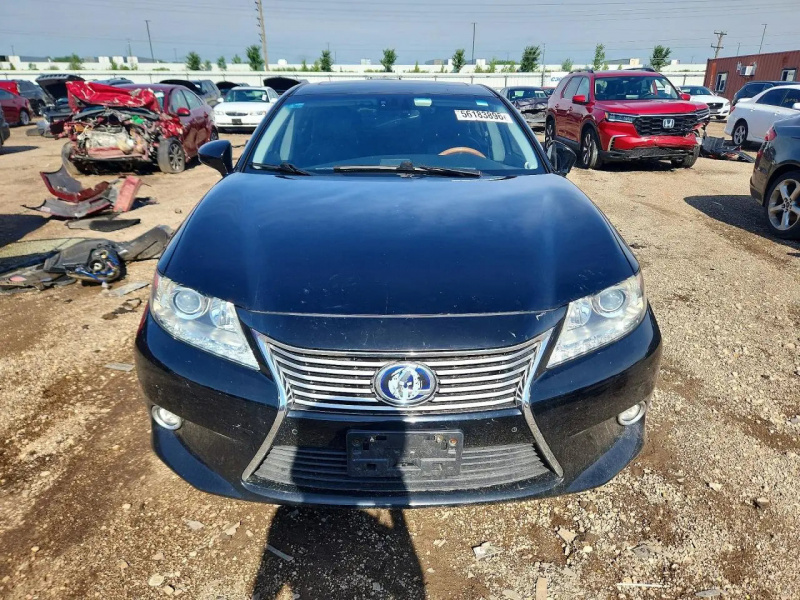 Lexus Es 300H 2015 Black 2.5L