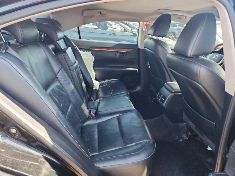 Lexus Es 300H 2015 Black 2.5L