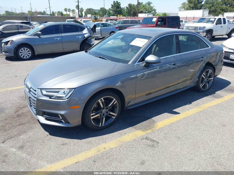 Audi A4 2.0T Tech Ultra Premium/2.0T Ultra Premium 2018 Gray 2.0L