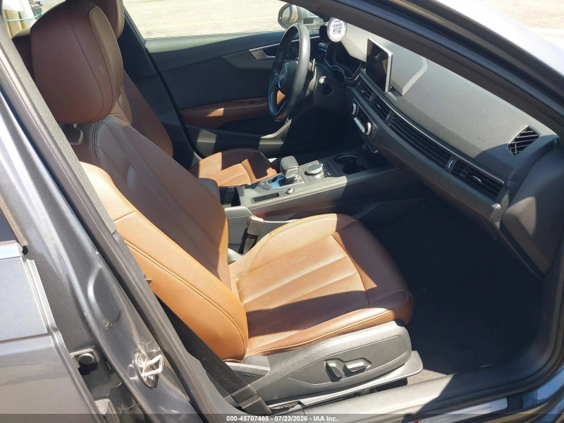 Audi A4 2.0T Tech Ultra Premium/2.0T Ultra Premium 2018 Gray 2.0L
