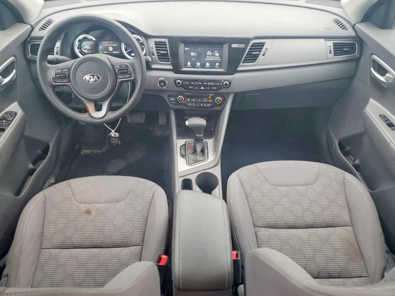 Kia Niro Lx 2017 Silver 1.6L