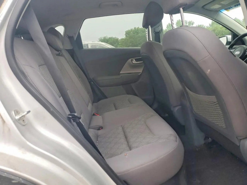 Kia Niro Lx 2017 Silver 1.6L