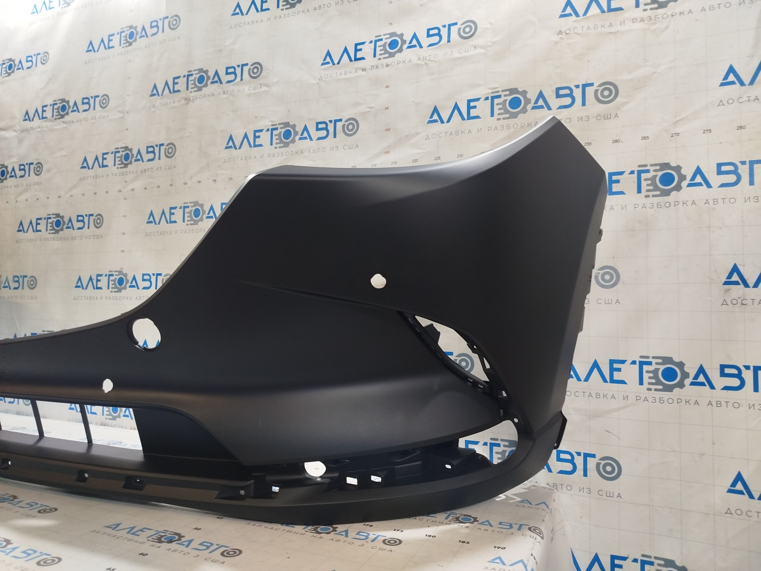 Бампер передний голый Mazda CX-9 16-23 под парктроники, без