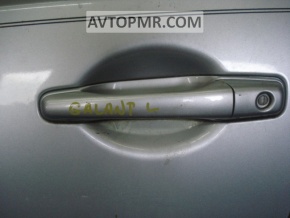 Заглушка ручки двери передняя левая Mitsubishi Galant 04-12