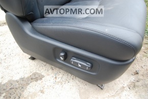 Пассажирское сидение Lexus RX300 RX330 RX350 RX400h 04-09 без airbag, черн порвана спинка