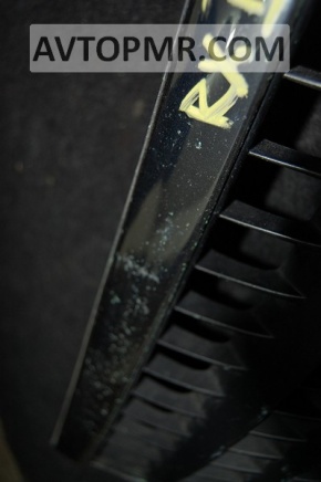 Решетка радиатора grill Lexus RX300 RX330 04-09 поцарапан хром