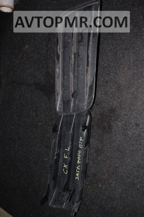 Заглушка противотуманная фара птф правая Mazda CX-7 06-09