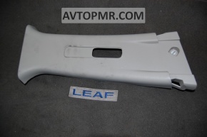 Накладка центральной стойки верхняя ремень левая Nissan Leaf 11-12 серая