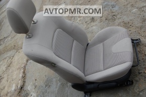 Пассажирское сидение Mazda3 03-08 без airbag, беж