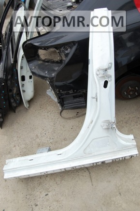 Стойка кузова центральная левая Mazda3 03-08 белая