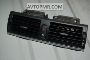 Дефлектор воздуховода центральный BMW X5 E70 07-13