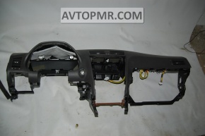 Торпедо передняя панель без AIRBAG Lexus GS300 GS350 GS430 GS450h 06-07 коричневая