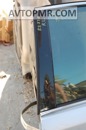 Накладка двери боковая задняя левая Lexus ES300 ES330