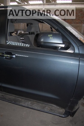 Дверь голая передняя правая Toyota Sequoia 08-16