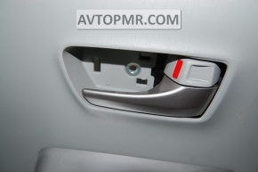 Ручка двери внутренняя задняя правая Toyota Prius V 12- светло-серая