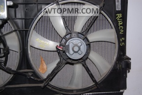 Крыльчатка вентилятора охлаждения правая Toyota Avalon 05-12