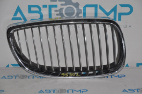Решетка радиатора grill ноздря правая BMW 335i e92 07-13 с хромом