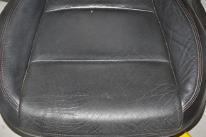 Водительское сидение Chevrolet Volt 11-15 без airbag, кожа individual бордо стрельн, потреск
