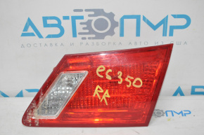 Фонарь внутренний (крышка багажника) правый Lexus ES350 07-12