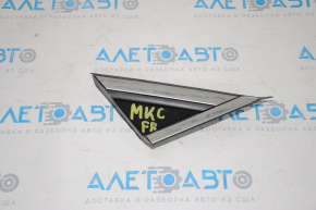 Заглушка треугольник крыла перед прав Lincoln MKC 15-