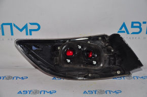 Фонарь внешний (крыло) правый Mazda3 MPS 09-13 скол на стекле