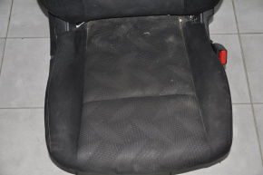 Пассажирское сидение Nissan Rogue 14-20 без airbag, механич, тряпка черн
