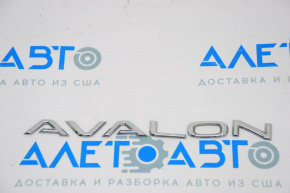 Емблема напис Avalon кришки багажника Toyota Avalon 13-18