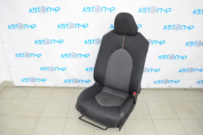 Пасажирське сидіння Toyota Camry v70 18- без airbag, ганчірка чорна