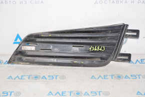 Заглушка птф передняя правая Cadillac ATS 15-18 рест, сломано 2 креп
