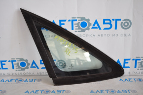 Форточка глухое стекло задняя левая Ford Fiesta 11-19 4d мат