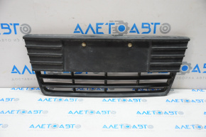 Решітка переднього бампера центр Ford Focus mk3 11-14 дорест мат