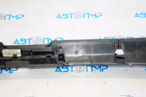 Накладка крышки багажника под ручку Ford Fusion mk5 13-16 сломано крепление