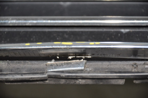 Решетка радиатора grill в сборе с обрамлением Ford Fusion mk5 13-16 трещины на хроме сломаны