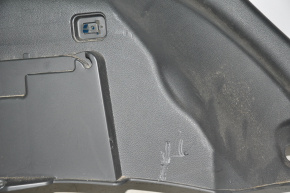 Обшивка арки ліва Hyundai Santa FE Sport 13-18 черн, подряпини