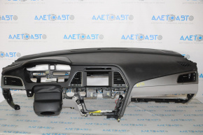 Торпедо передняя панель голая Hyundai Sonata 15-17 usa серые накладки