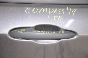 Заглушка зовнішньої ручки передня права Jeep Compass 17- структура