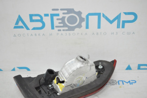 Ліхтар внутрішній кришка багажника правий Mazda 6 13-15 usa зламане кріплення, дірка в корпу