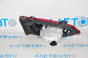 Ліхтар внутрішній кришка багажника правий Mazda 6 16-17 usa рест