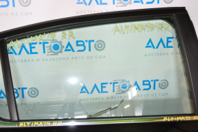 Скляні двері за прямим Nissan Altima 19-