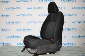 Пасажирське сидіння Nissan Versa Note 13-19 без airbag, ганчірка чорна, під хімчистку