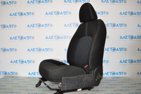 Пассажирское сидение Nissan Versa Note 13-19 без airbag, тряпка черн, под химчистку