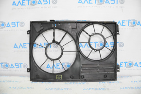 Дифузор кожух радіатора голий VW Passat b7 12-15 USA 1.8T 3.6