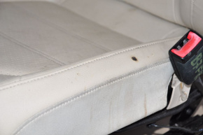 Пассажирское сидение VW Passat b7 12-15 USA без airbag, механич, подогрев, кожа беж, подгоревшее