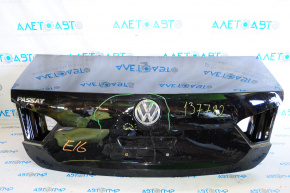 Крышка багажника VW Passat b7 12-15 USA черный L041 вмятина