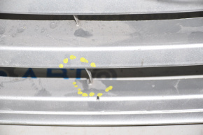 Решетка радиатора grill Toyota Camry v40 07-09 серебро, трещины