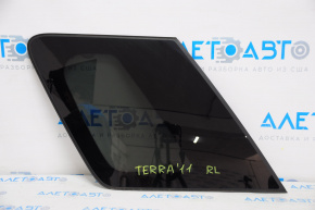 Форточка глухое стекло задняя левая GMC Terrain 10-17 черный оттенок