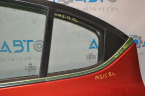 Стекло двери треугольник с уплотнителем заднее левое Mazda 3 14-18 BM