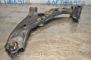 Рычаг нижний передний левый Mazda3 14-18 BM порван сайлент и пыльник